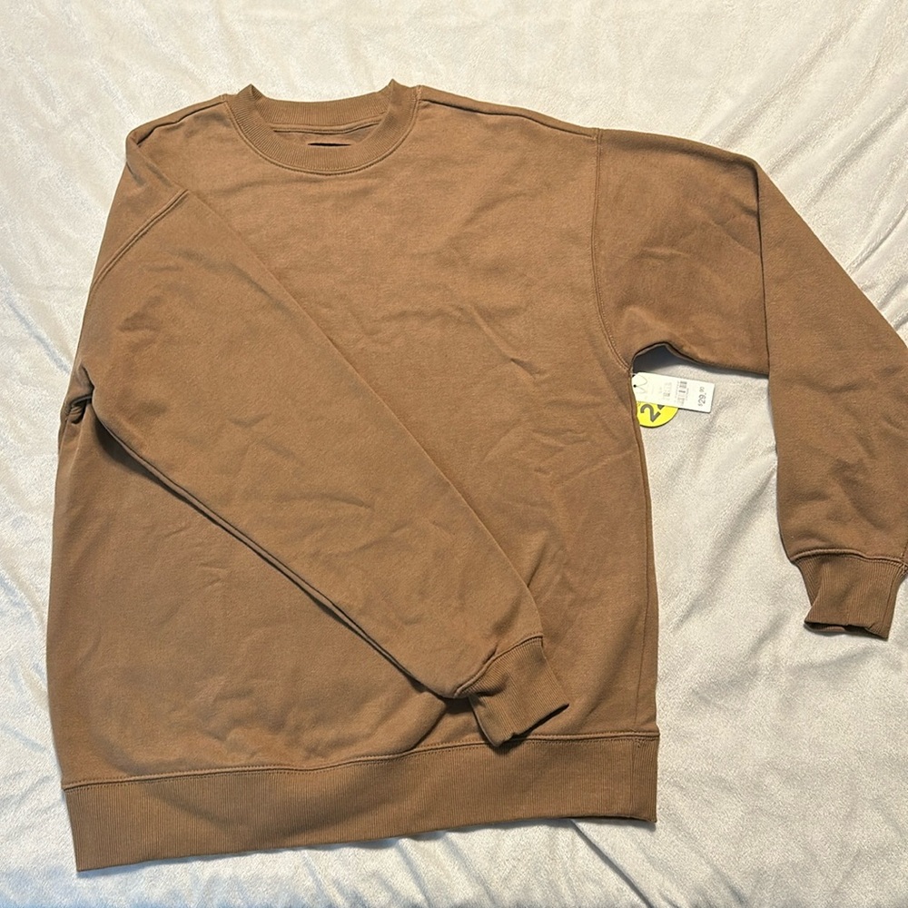 Never been worn Ardene crew neck